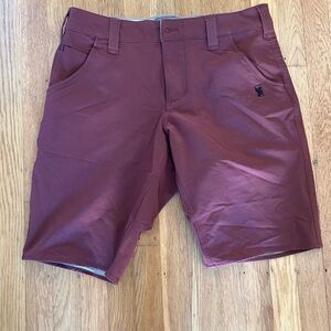 Burgundy Men’s Chrome Shorts size 32